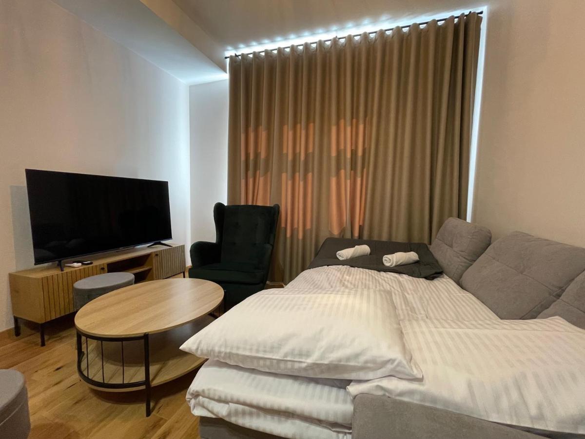 Revesen Premium Apartments Красков Екстериор снимка