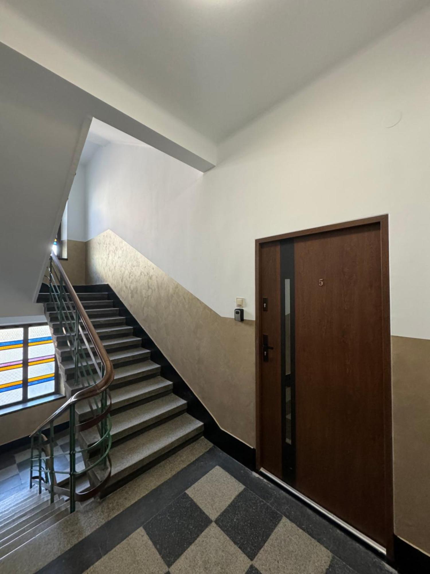 Revesen Premium Apartments Красков Екстериор снимка