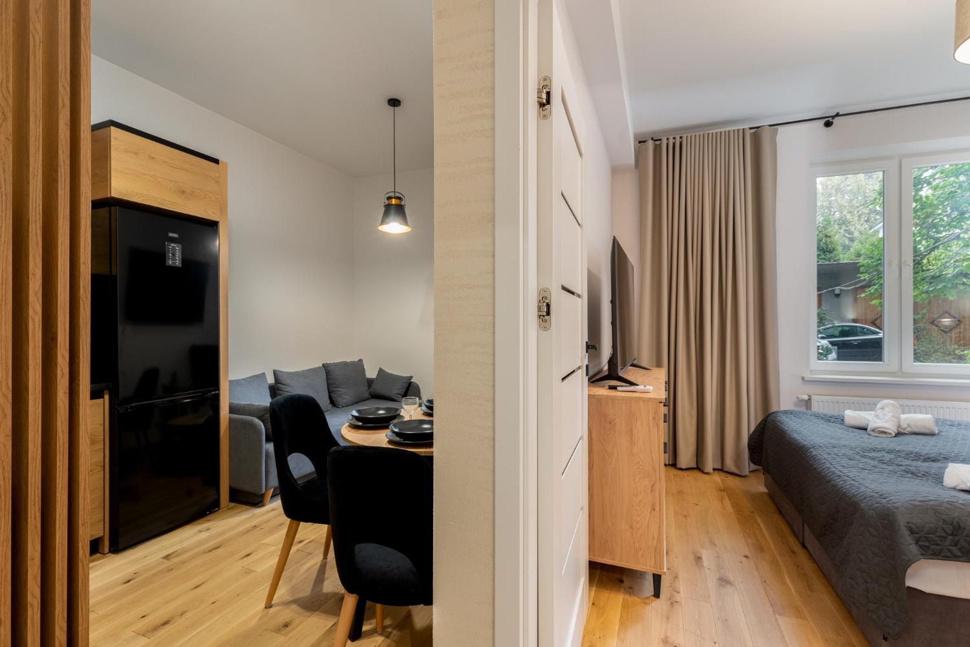 Revesen Premium Apartments Красков Екстериор снимка