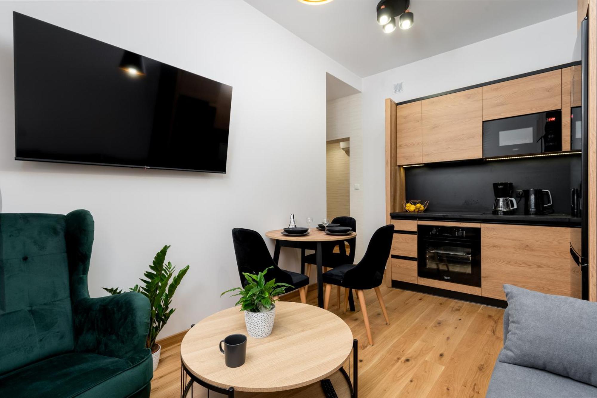 Revesen Premium Apartments Красков Екстериор снимка