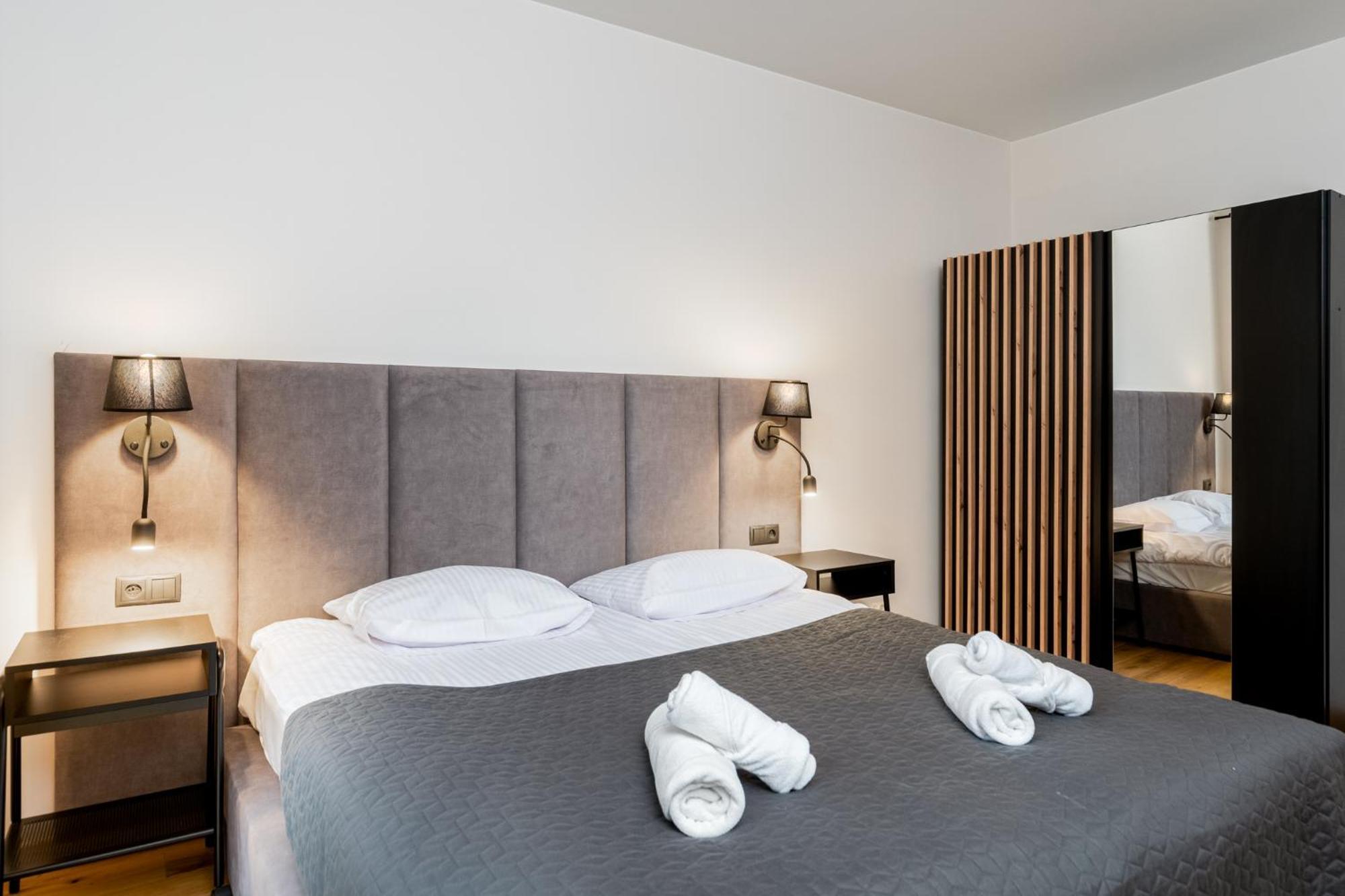 Revesen Premium Apartments Красков Екстериор снимка