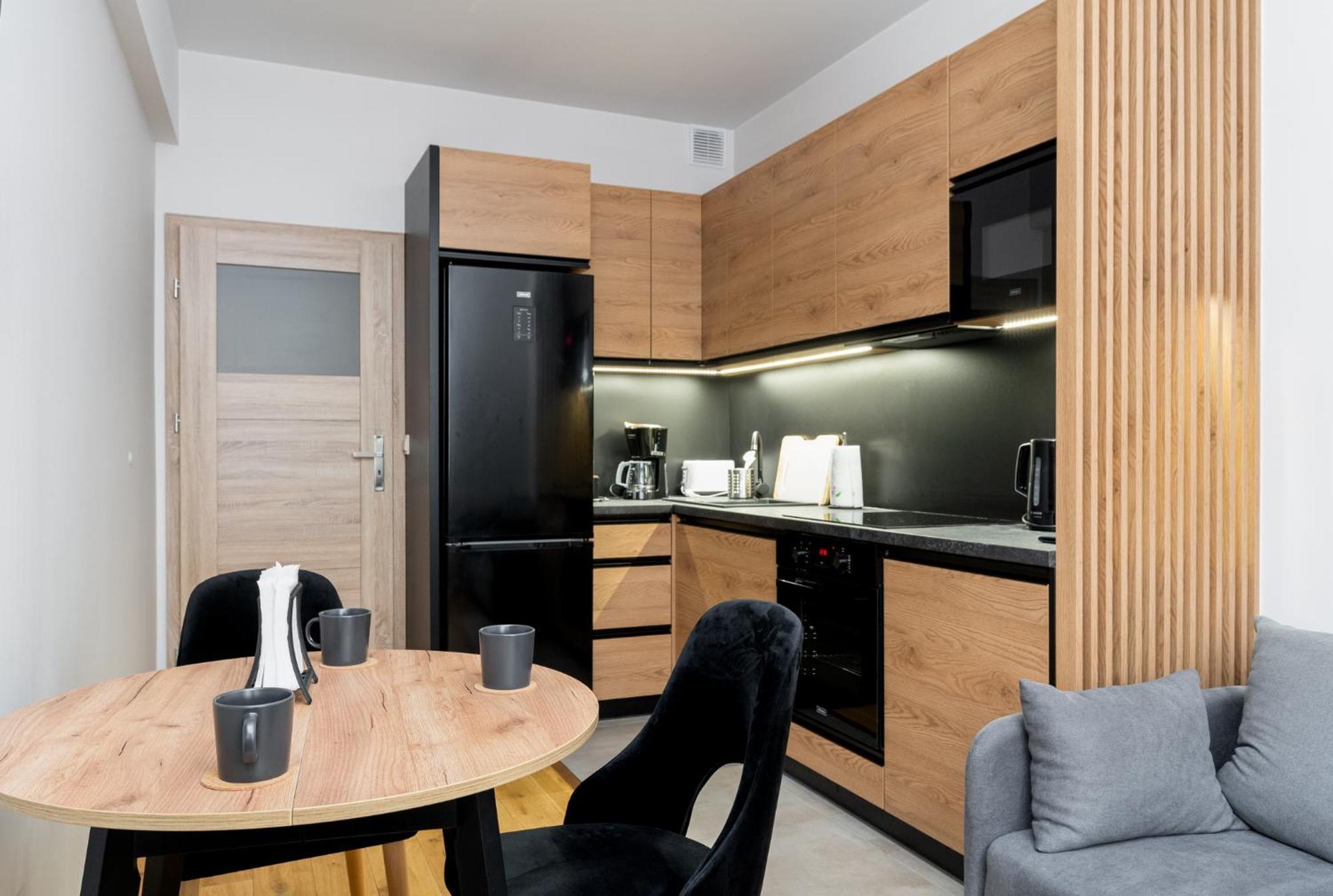 Revesen Premium Apartments Красков Екстериор снимка