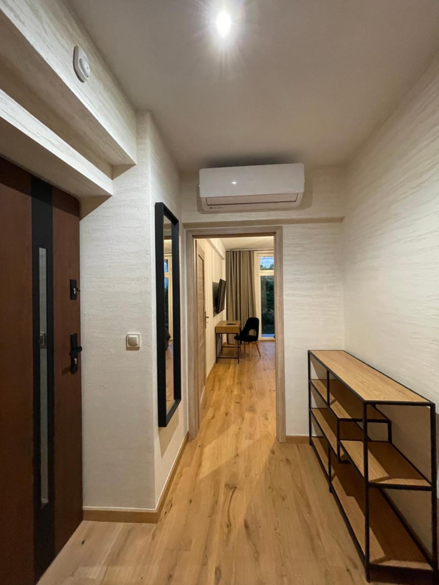 Revesen Premium Apartments Красков Екстериор снимка